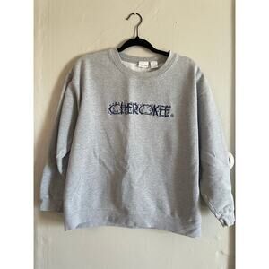 Vintage Minimalist Boxy Gray Cherokee Sweatshirt size M